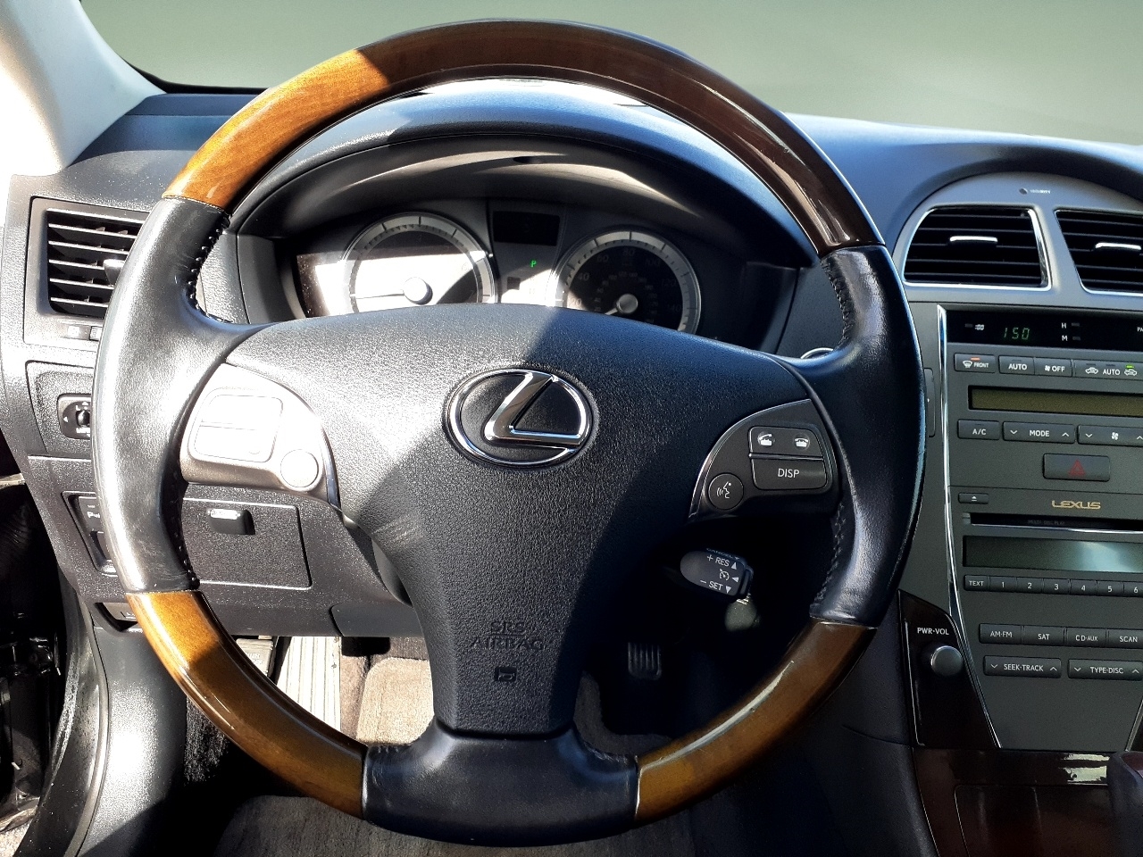 Lexus ES 350 4dr Sdn 2011