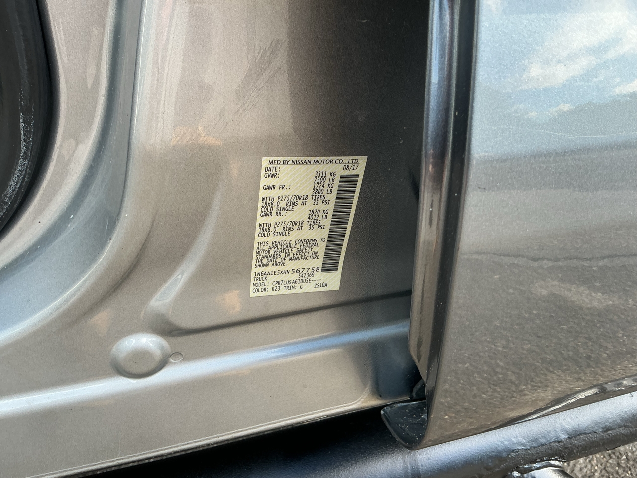 Nissan Titan 4x4 Crew Cab PRO-4X 2017