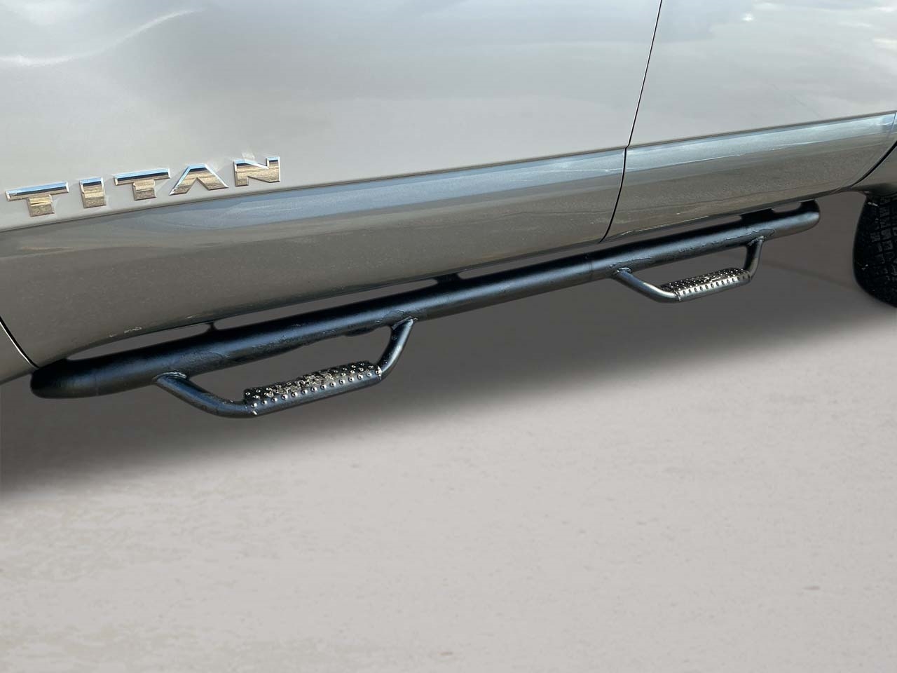 Nissan Titan 4x4 Crew Cab PRO-4X 2017