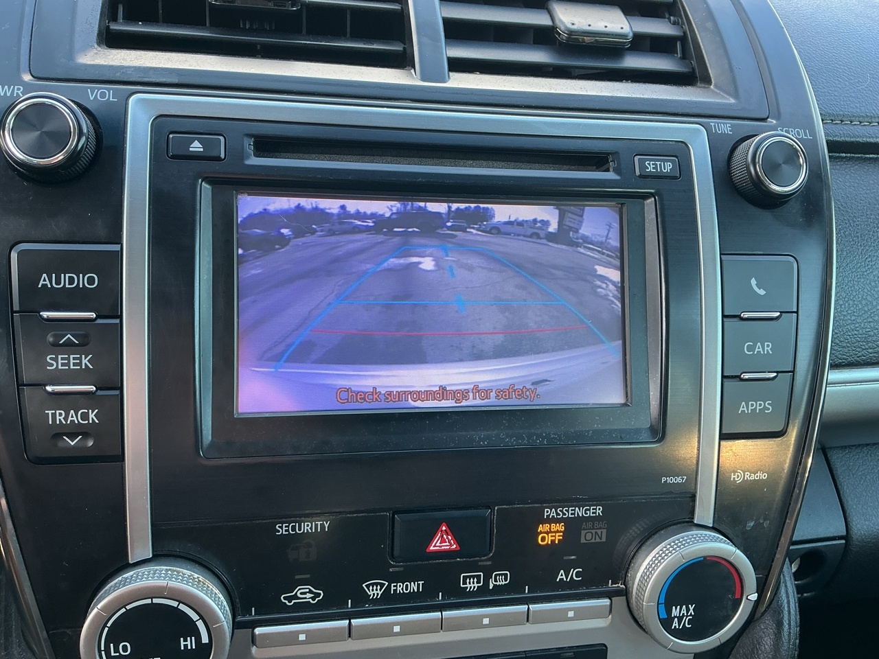 Toyota Camry 4dr Sdn I4 Auto XLE (Natl) 2013