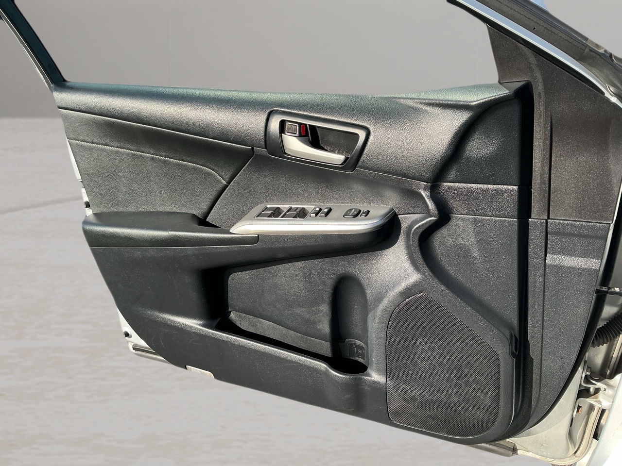 Toyota Camry 4dr Sdn I4 Auto XLE (Natl) 2013