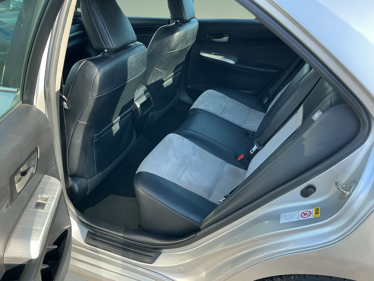 Toyota Camry 4dr Sdn I4 Auto XLE (Natl) 2013