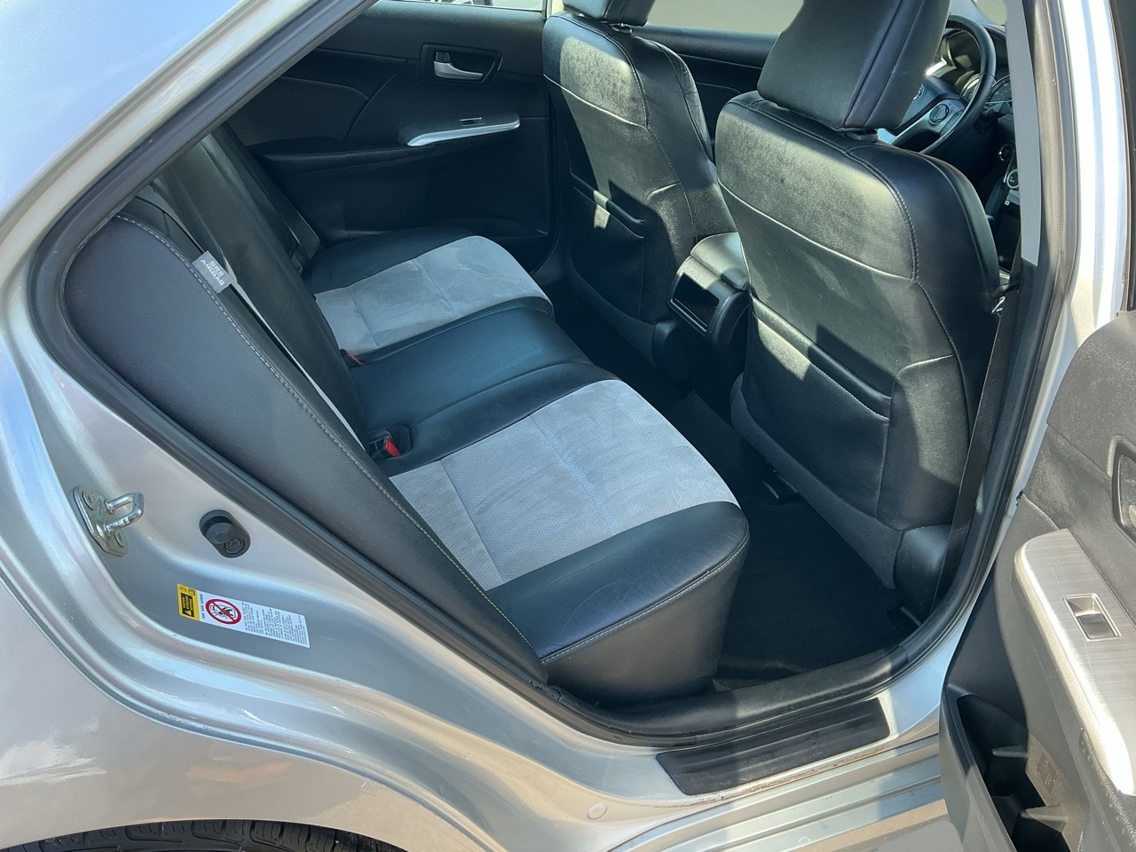 Toyota Camry 4dr Sdn I4 Auto XLE (Natl) 2013