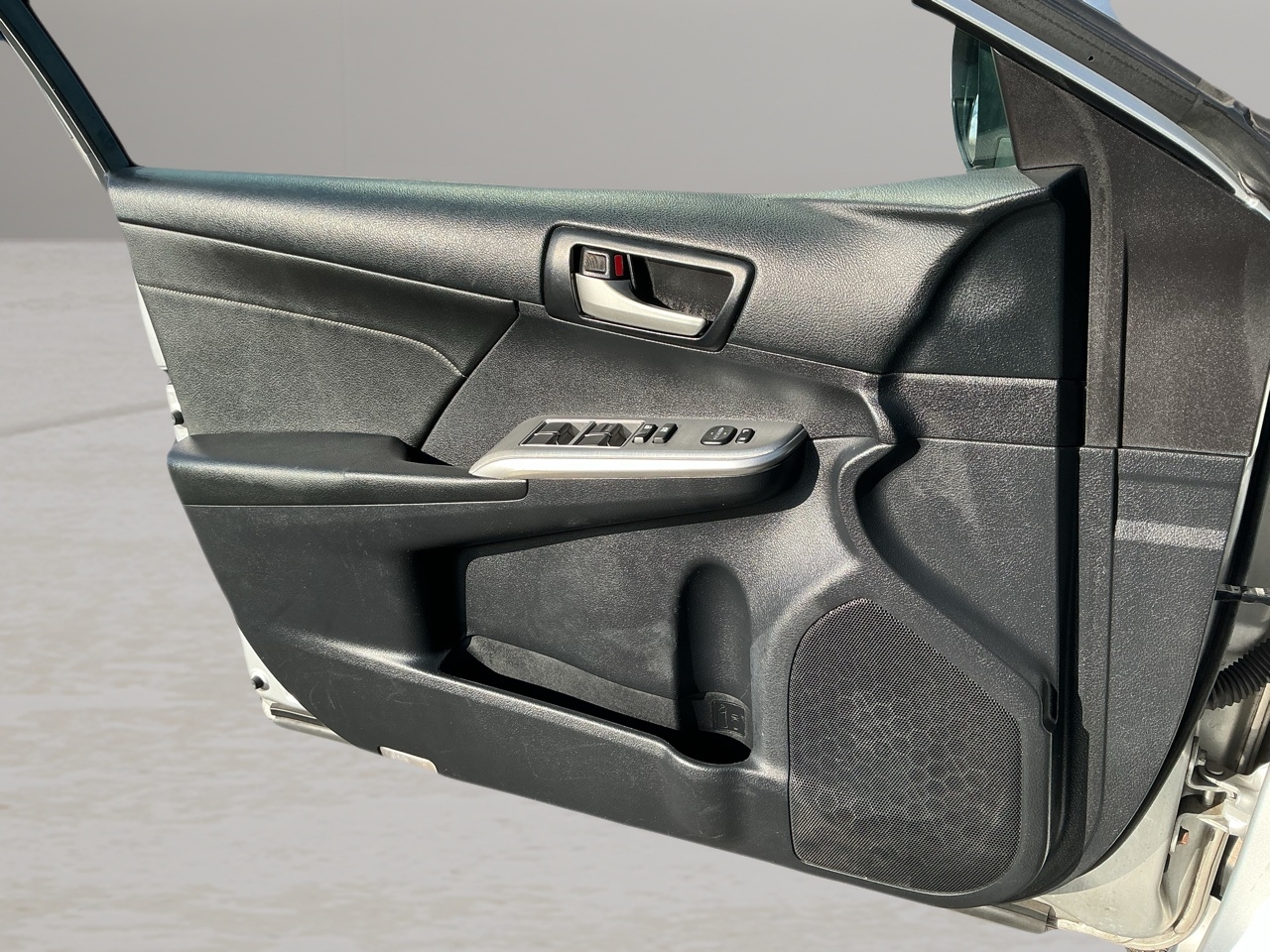 Toyota Camry 4dr Sdn I4 Auto XLE (Natl) 2013