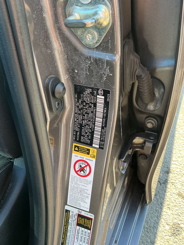 Toyota Camry 4dr Sdn LE Auto 2016