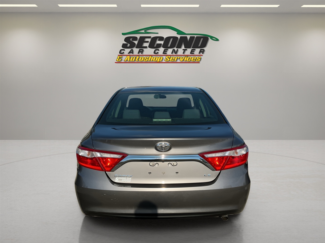 Toyota Camry 4dr Sdn LE Auto 2016