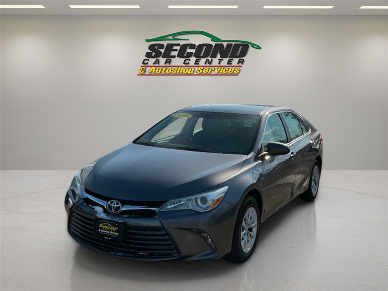 Toyota Camry 4dr Sdn LE Auto 2016