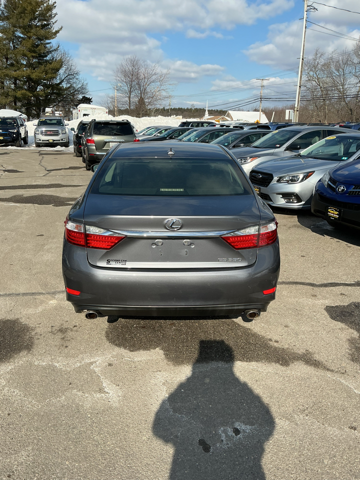 Lexus ES 350 4dr Sdn 2013