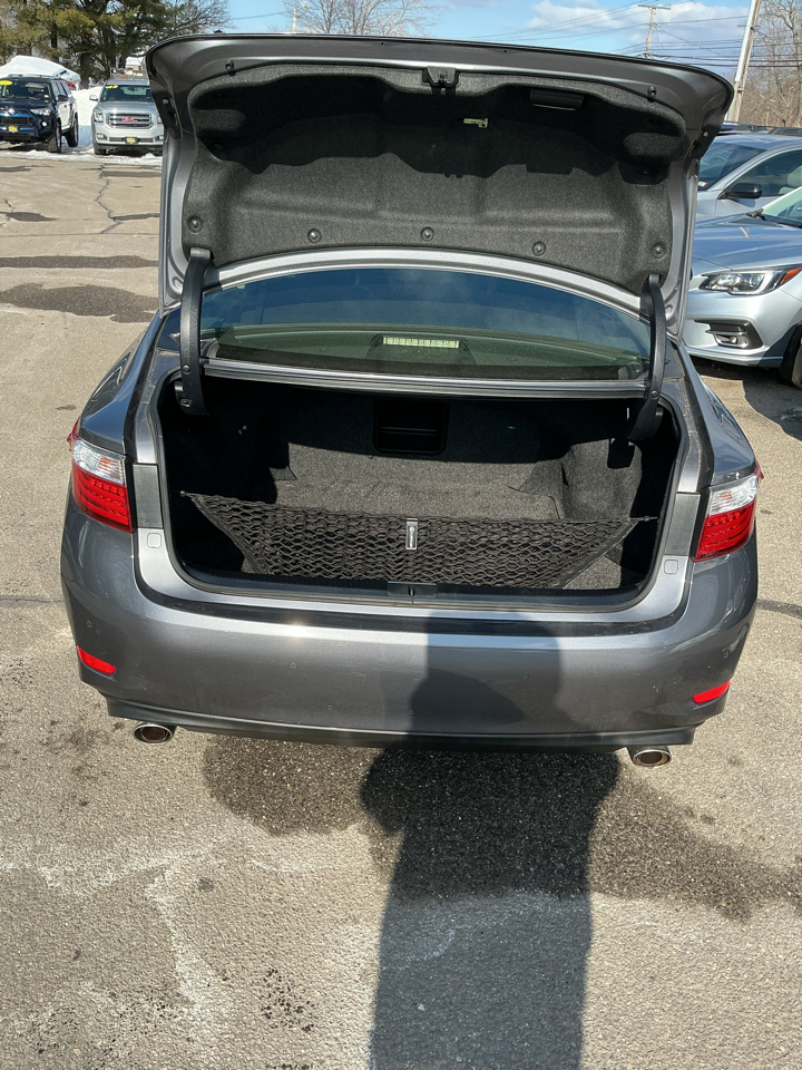 Lexus ES 350 4dr Sdn 2013