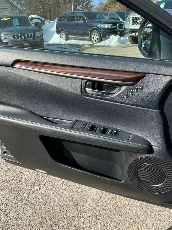 Lexus ES 350 4dr Sdn 2013