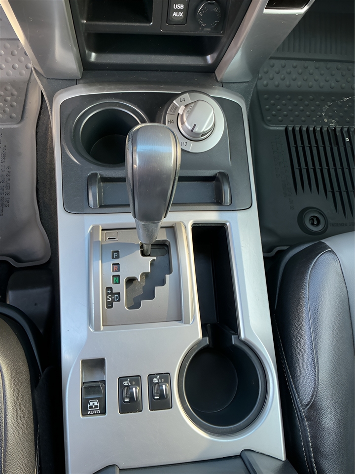 Toyota 4Runner SR5 Premium 4WD 2017