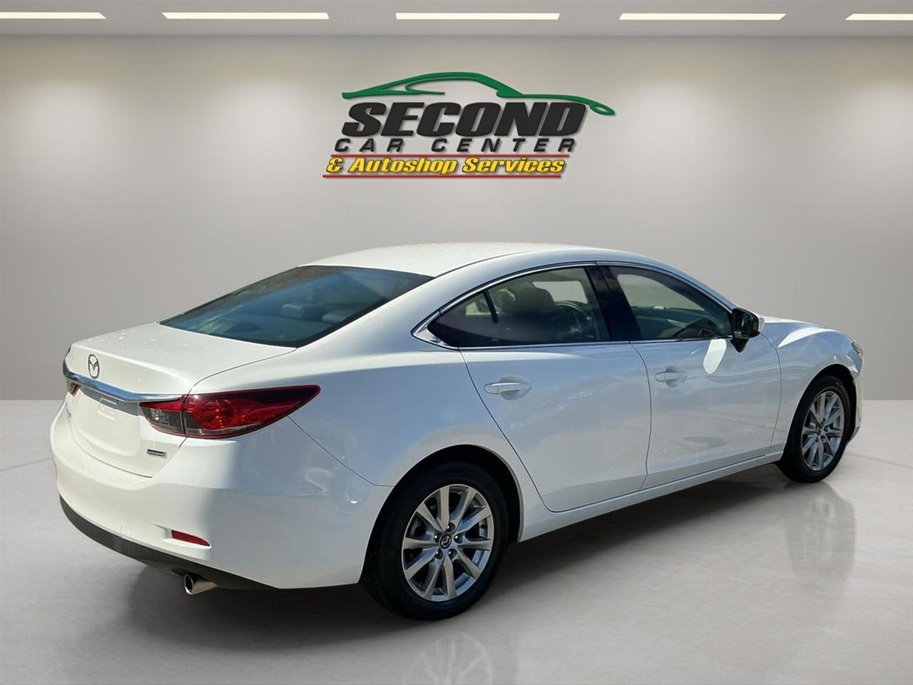 Mazda MAZDA6 4dr Sdn Man i Sport 2015