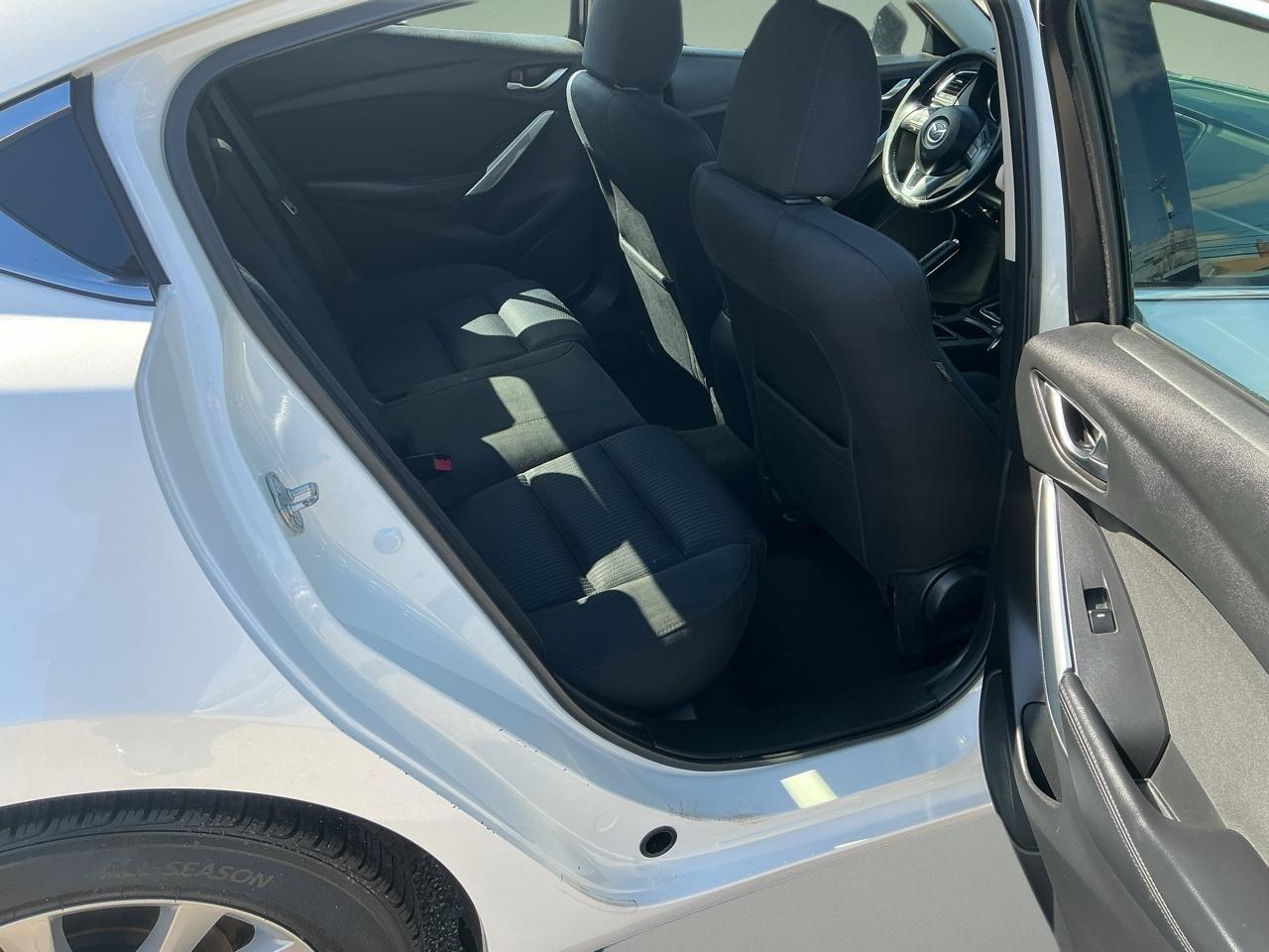 Mazda MAZDA6 4dr Sdn Man i Sport 2015