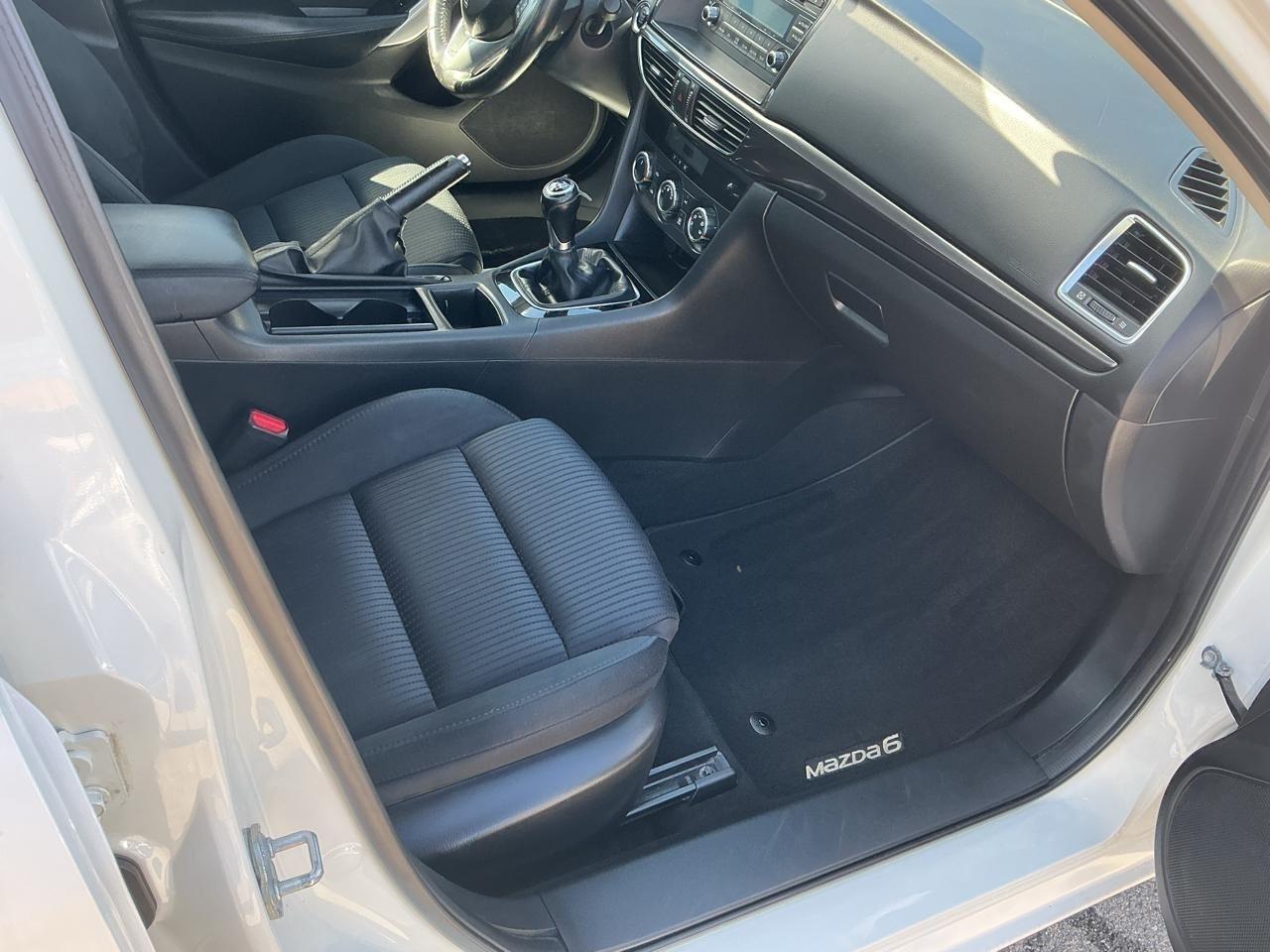 Mazda MAZDA6 4dr Sdn Man i Sport 2015