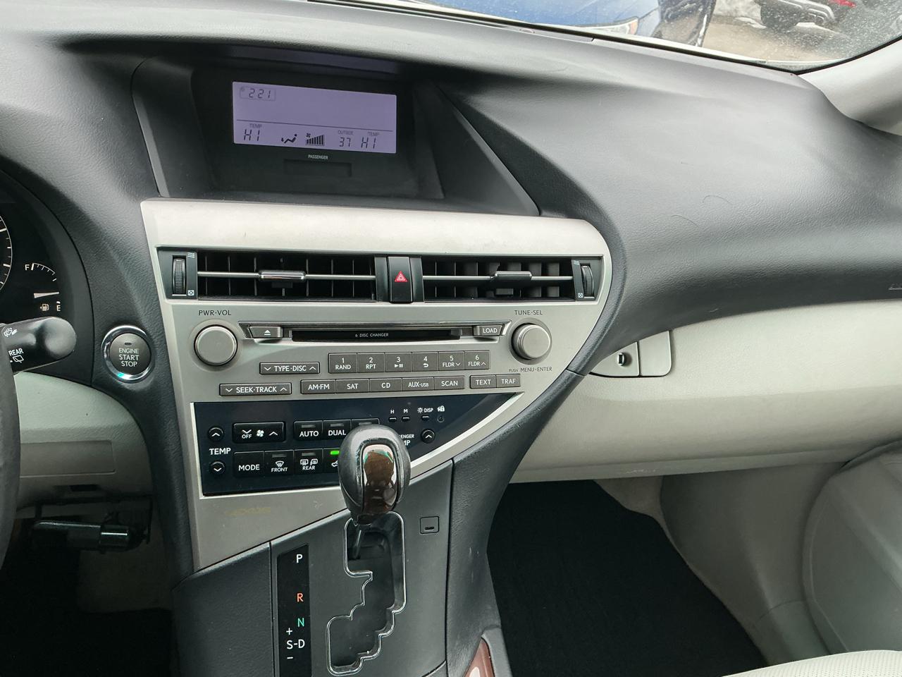 Lexus RX 350 FWD 4dr 2011