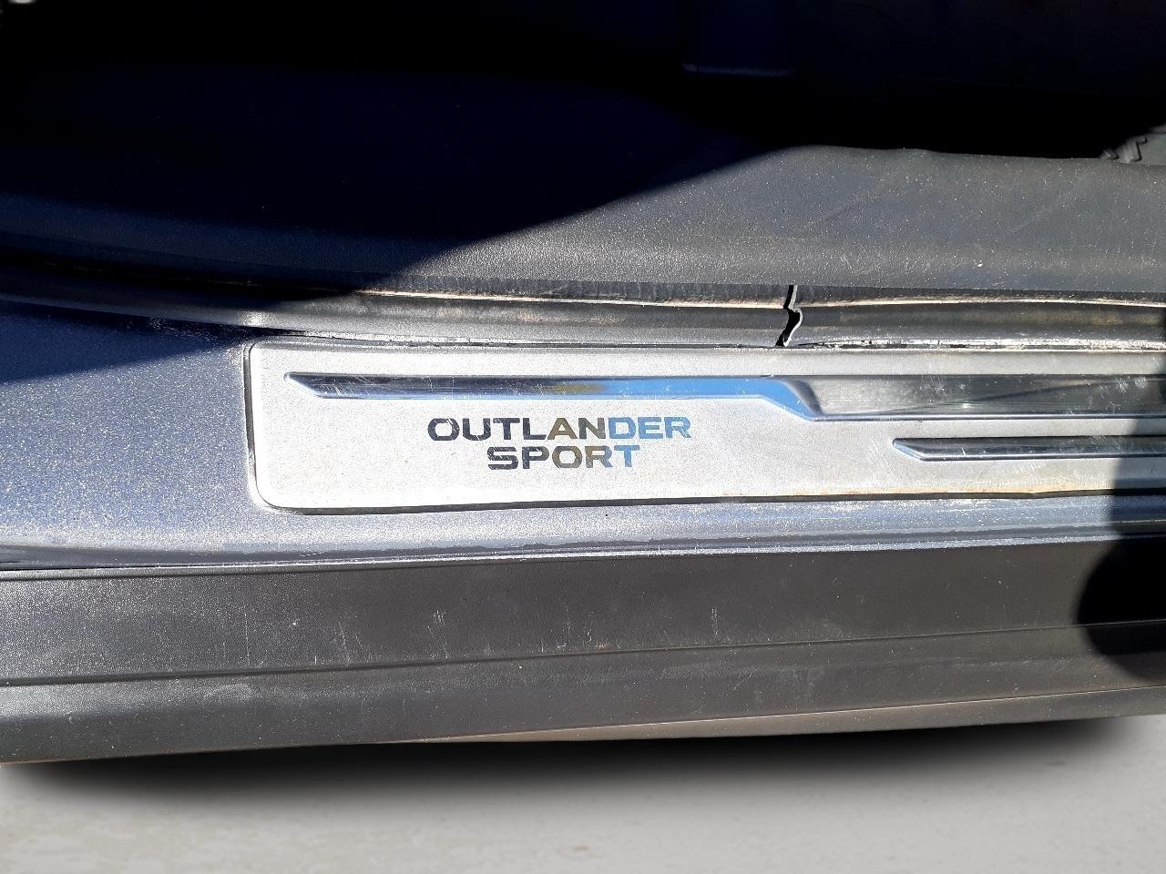 Mitsubishi Outlander Sport ES 2.0 AWC 2023