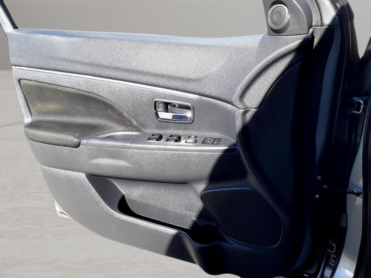 Mitsubishi Outlander Sport ES 2.0 AWC 2023