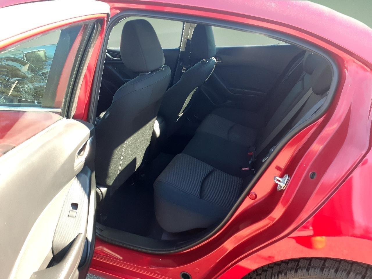 Mazda MAZDA3 4dr Sdn Auto i Touring 2014