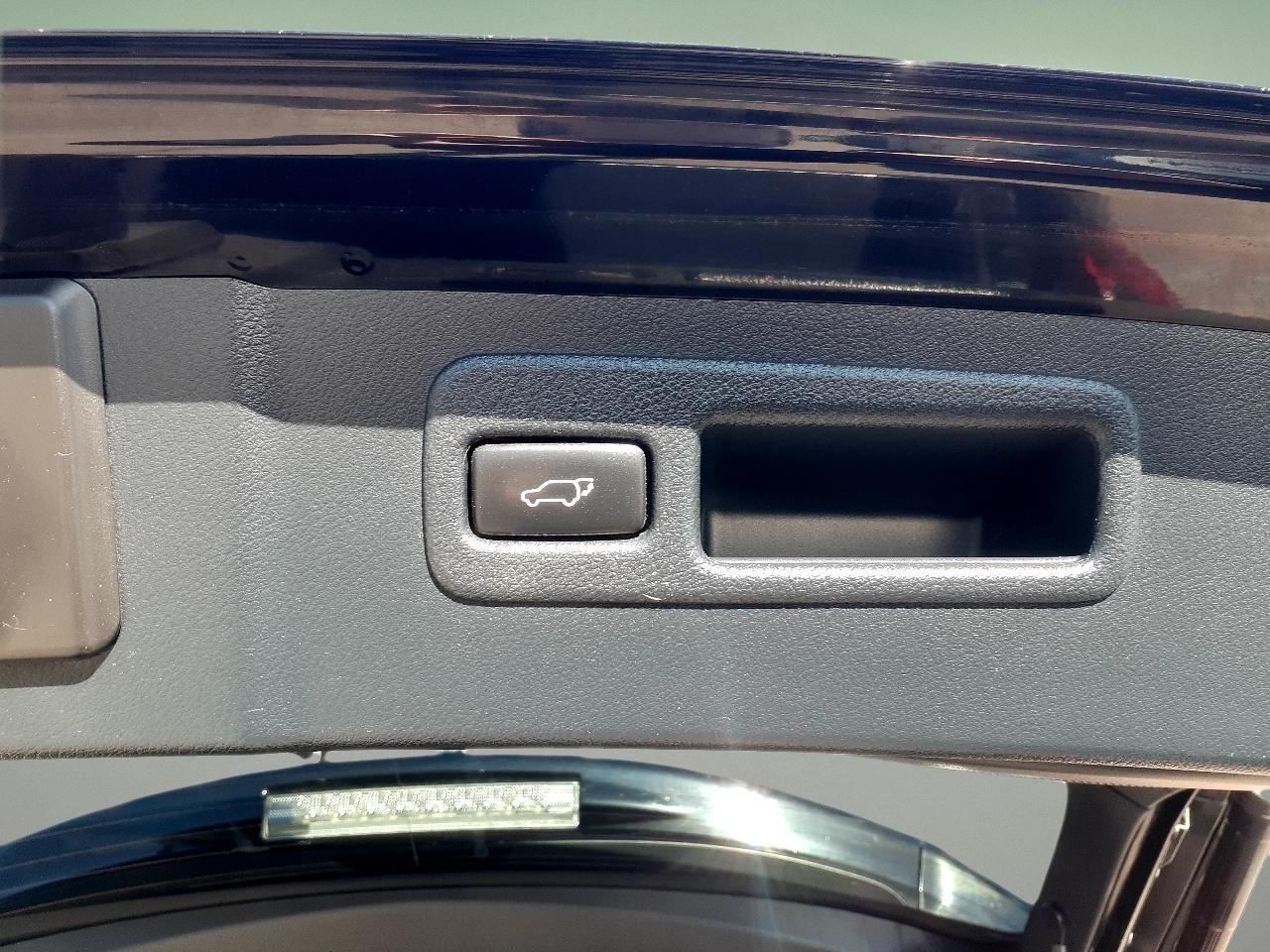 Lexus NX 200t AWD 4dr 2015