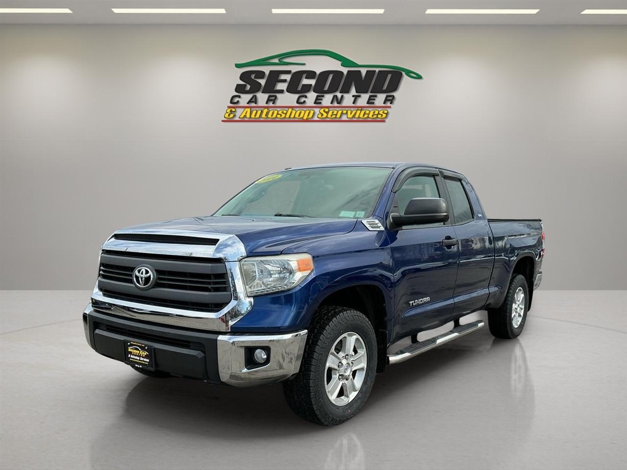 Toyota Tundra 4WD Truck Double Cab 4.6L V8 6-Spd AT SR5 (Natl) 2014