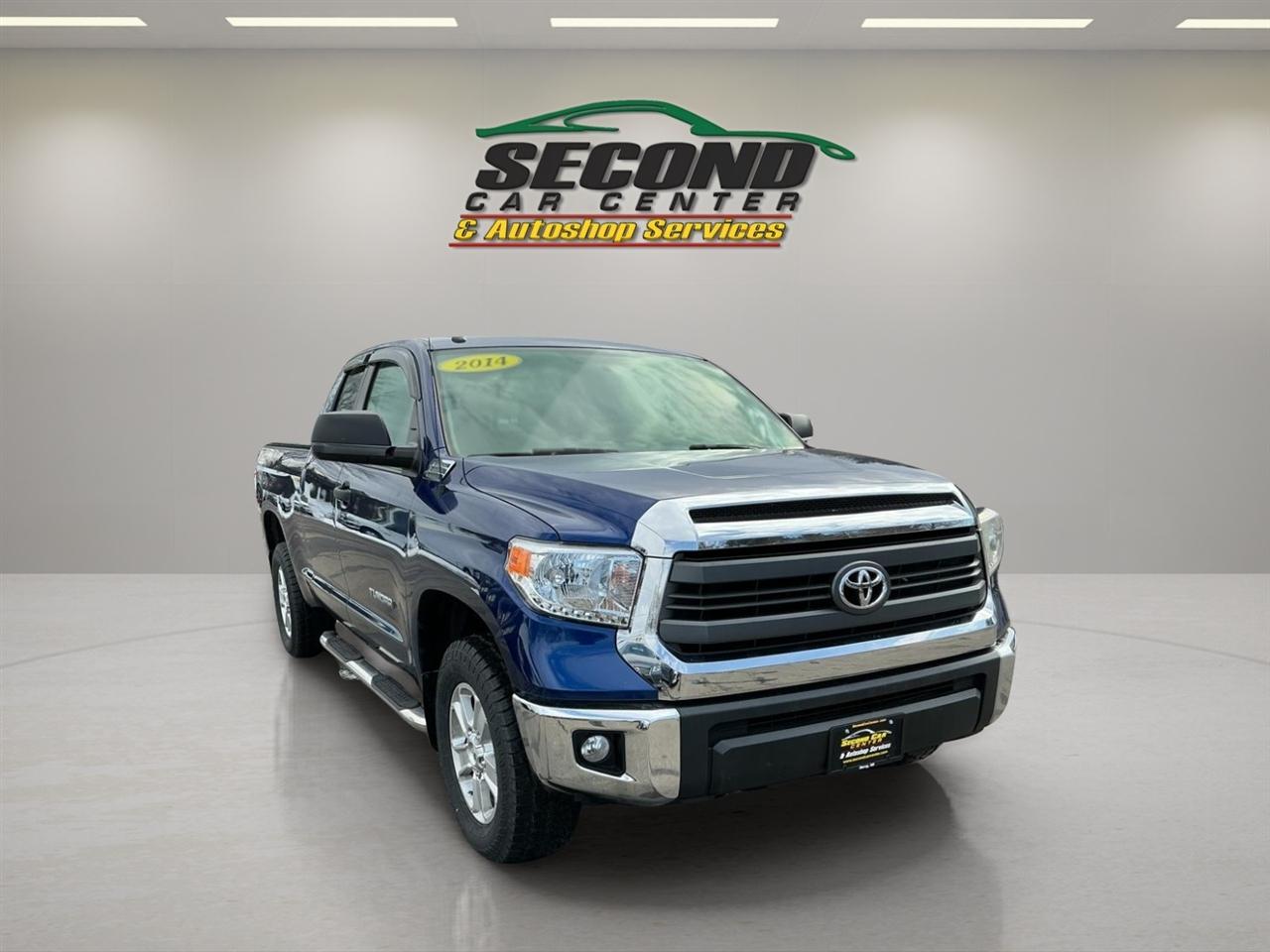 Toyota Tundra 4WD Truck Double Cab 4.6L V8 6-Spd AT SR5 (Natl) 2014