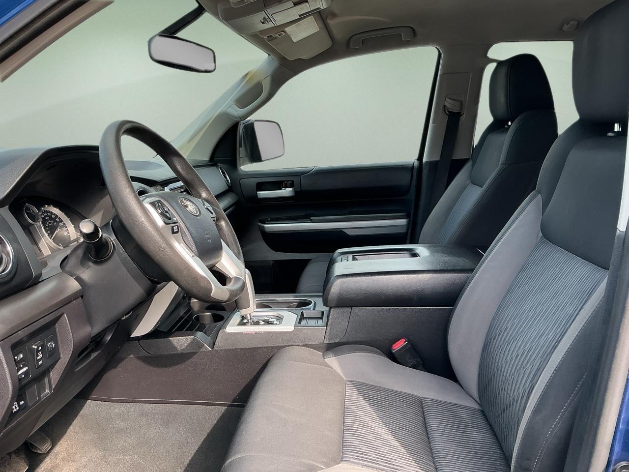 Toyota Tundra 4WD Truck Double Cab 4.6L V8 6-Spd AT SR5 (Natl) 2014