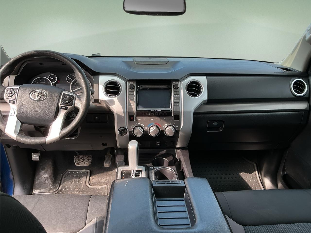 Toyota Tundra 4WD Truck Double Cab 4.6L V8 6-Spd AT SR5 (Natl) 2014