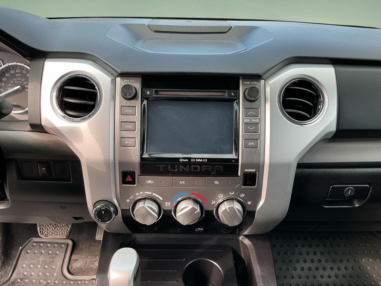 Toyota Tundra 4WD Truck Double Cab 4.6L V8 6-Spd AT SR5 (Natl) 2014