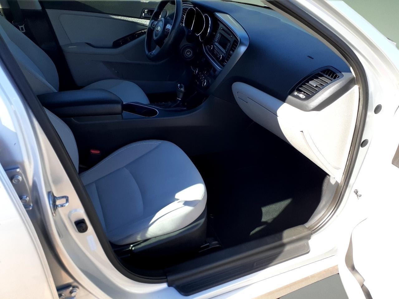 Kia Optima 4dr Sdn LX 2014