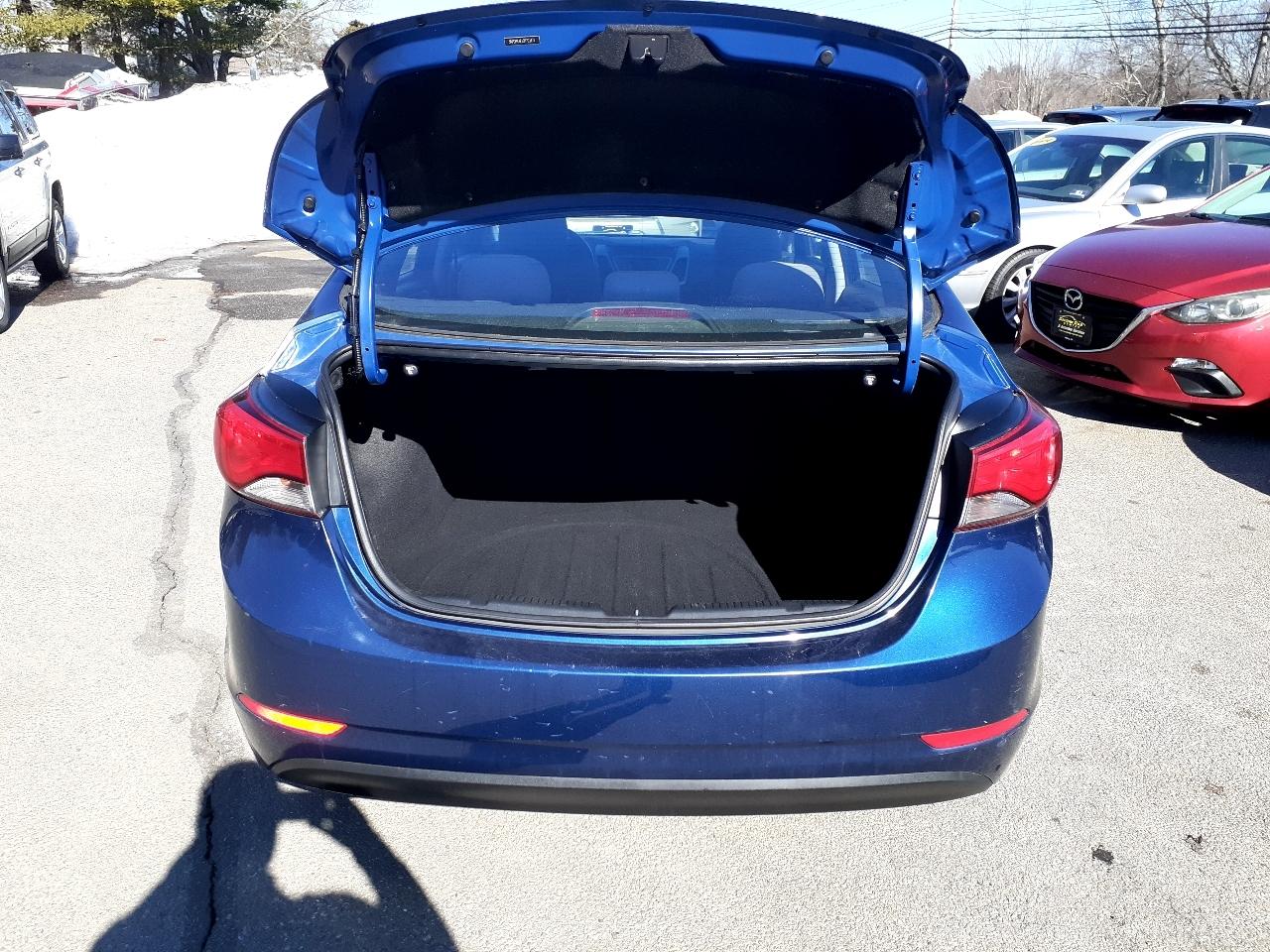 Hyundai Elantra 4dr Sdn Auto SE (Alabama Plant) 2016