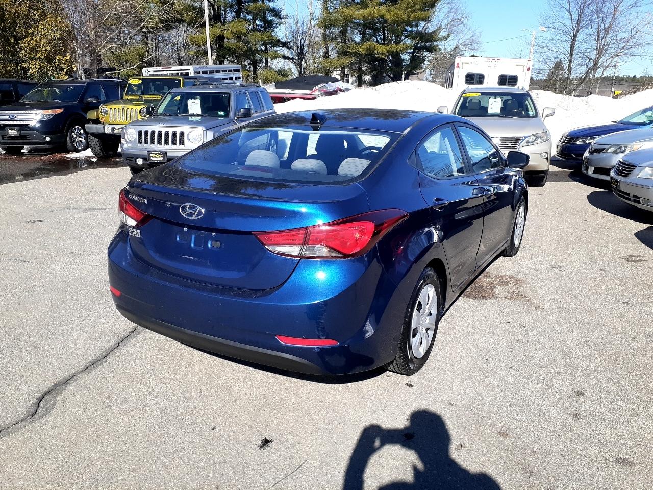 Hyundai Elantra 4dr Sdn Auto SE (Alabama Plant) 2016