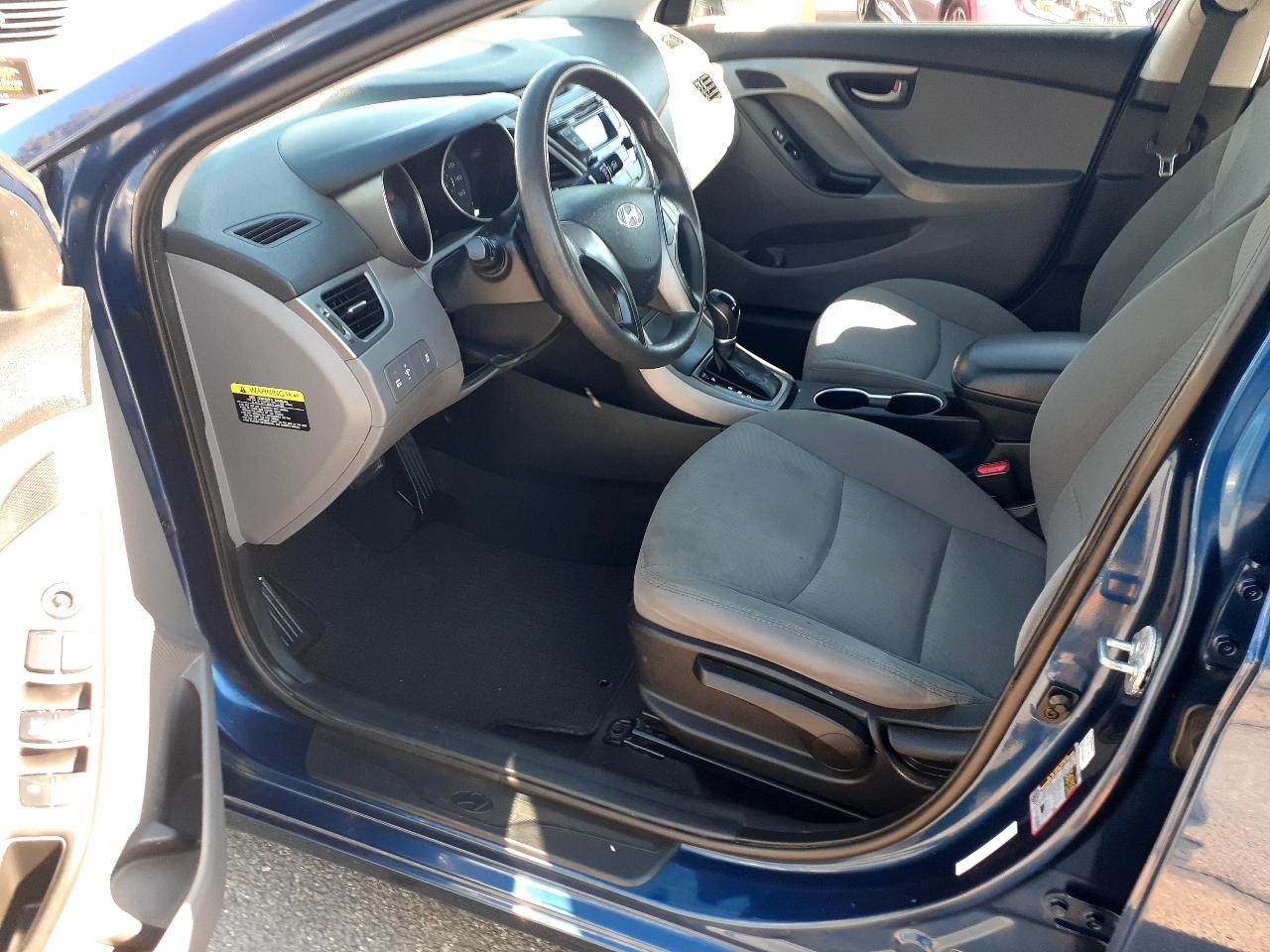 Hyundai Elantra 4dr Sdn Auto SE (Alabama Plant) 2016