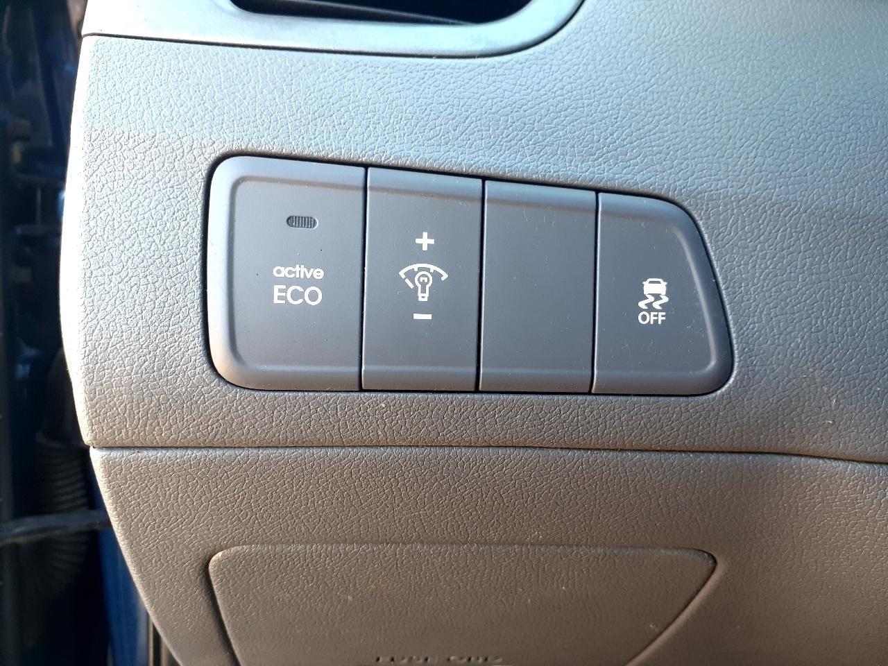 Hyundai Elantra 4dr Sdn Auto SE (Alabama Plant) 2016