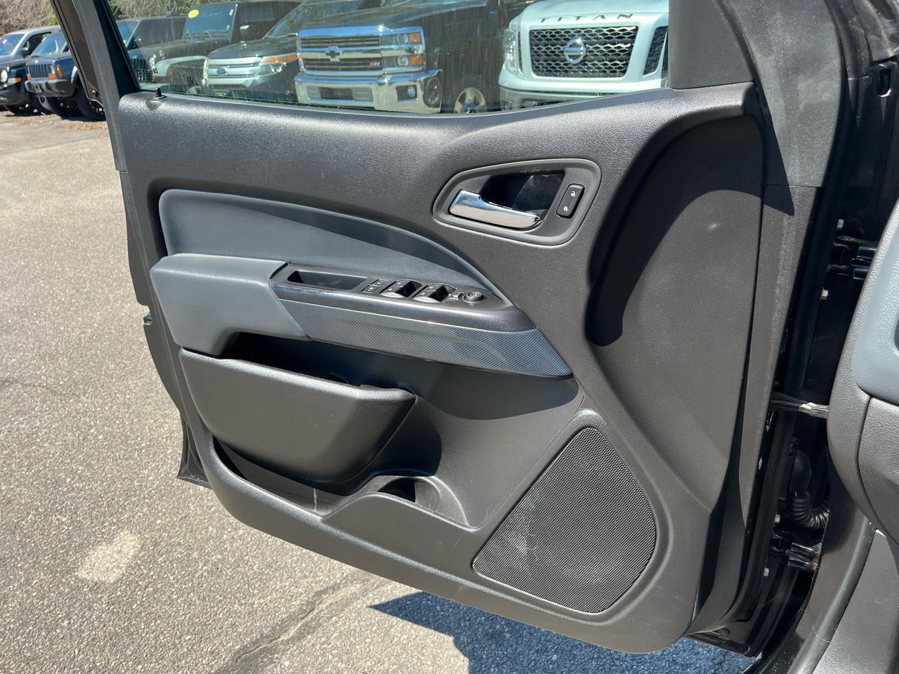 Chevrolet Colorado 2WD Crew Cab 128.3" Z71 2015