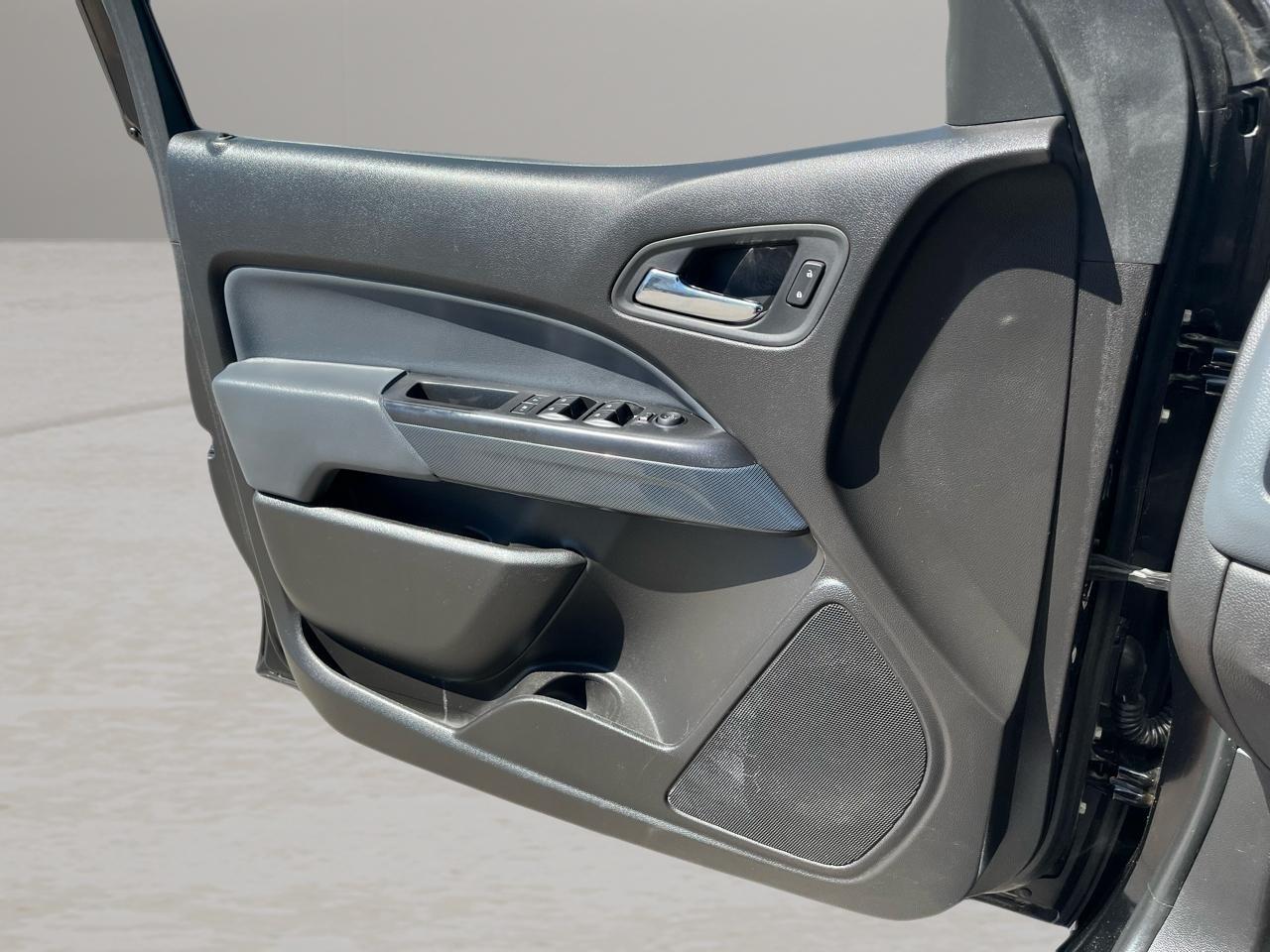 Chevrolet Colorado 2WD Crew Cab 128.3" Z71 2015