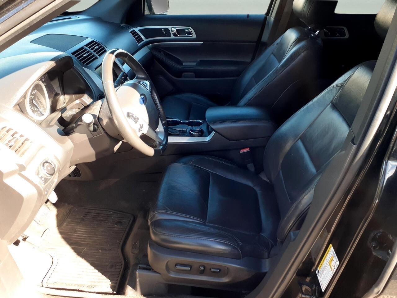 Ford Explorer 4WD 4dr XLT 2014