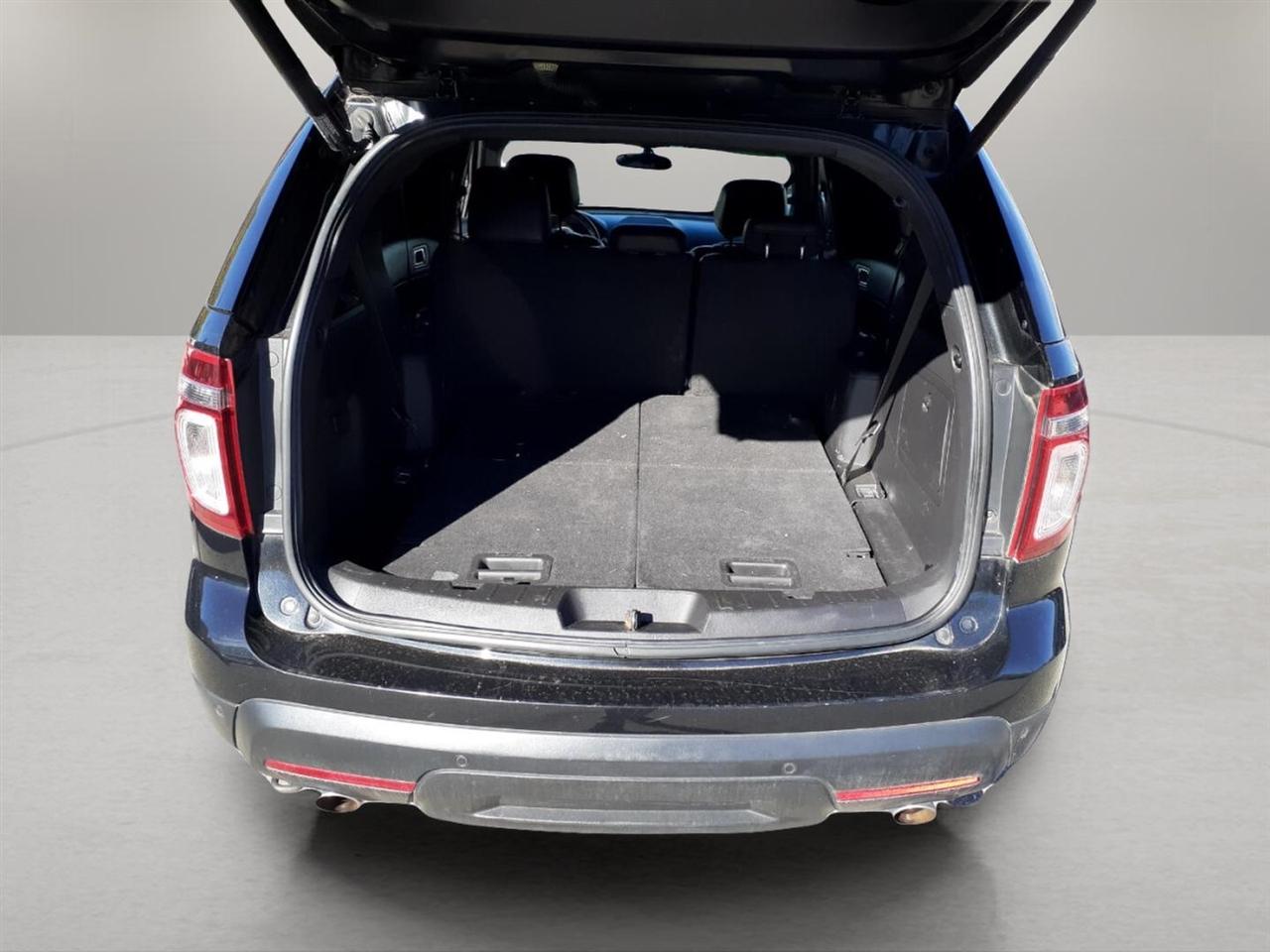 Ford Explorer 4WD 4dr XLT 2014