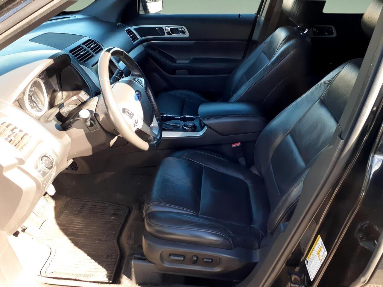 Ford Explorer 4WD 4dr XLT 2014