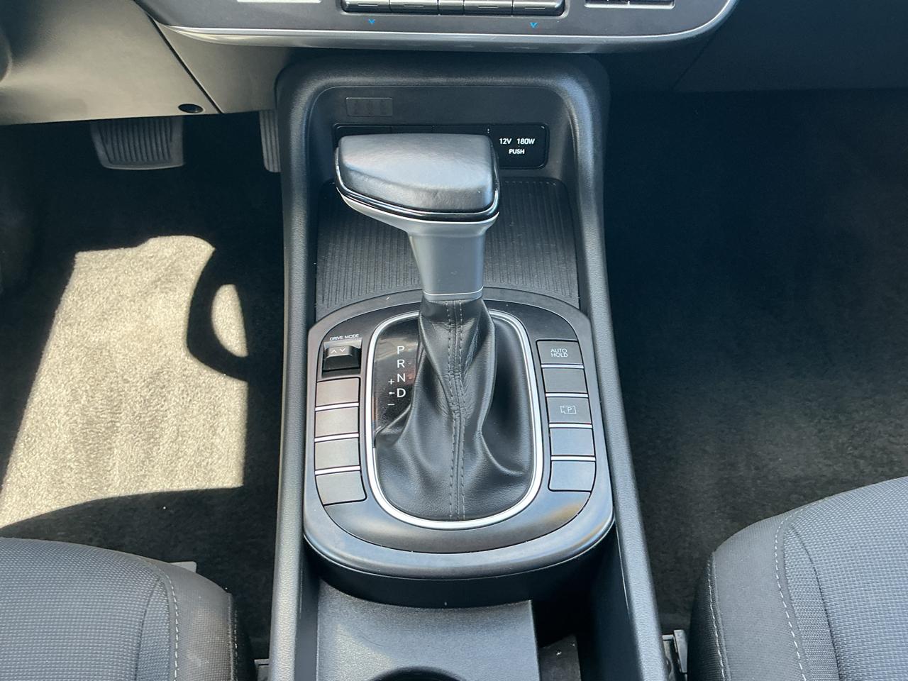 Hyundai Kona 2.0L Preferred FWD 2025