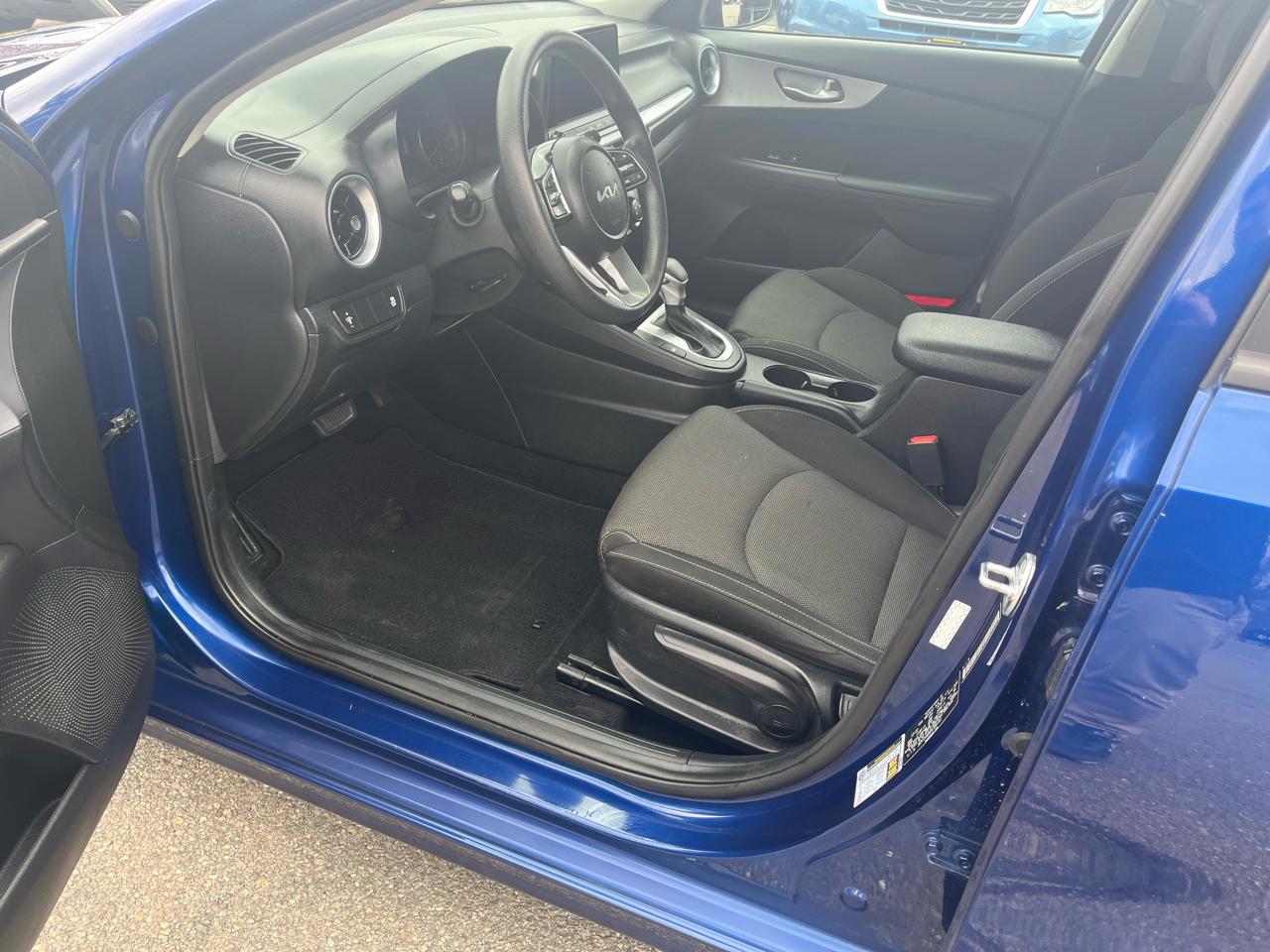 Kia Forte LXS IVT 2023