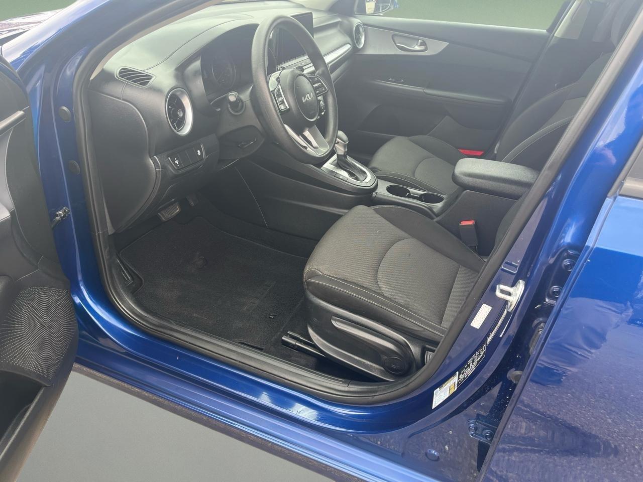 Kia Forte LXS IVT 2023