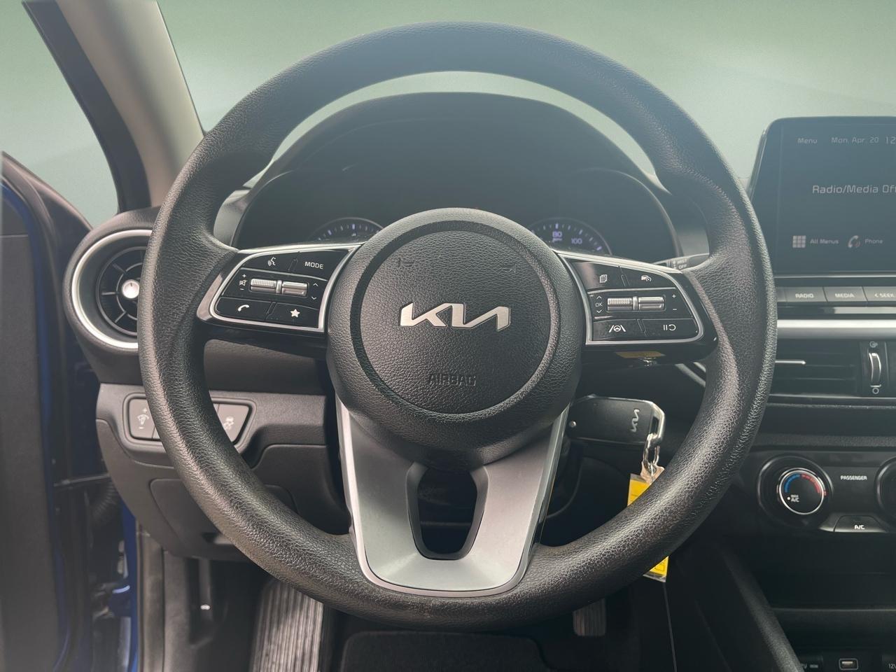 Kia Forte LXS IVT 2023
