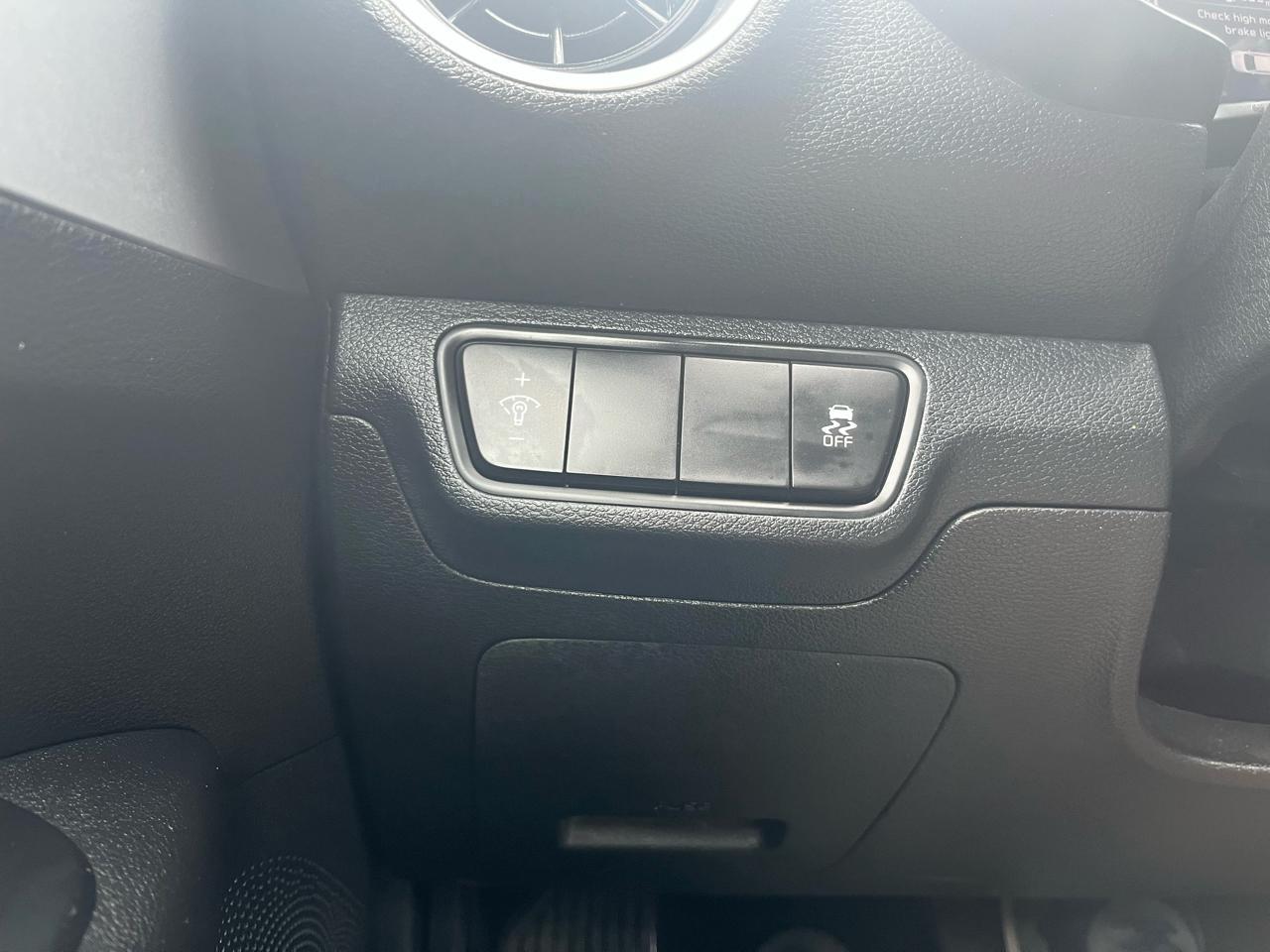 Kia Forte LXS IVT 2023