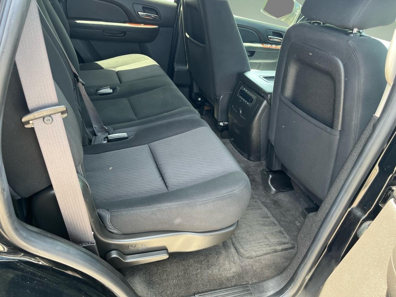 Chevrolet Tahoe 4WD 4dr LS 2014