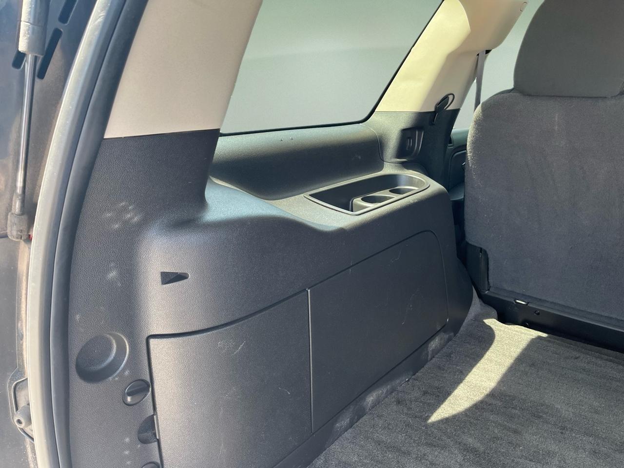 Chevrolet Tahoe 4WD 4dr LS 2014