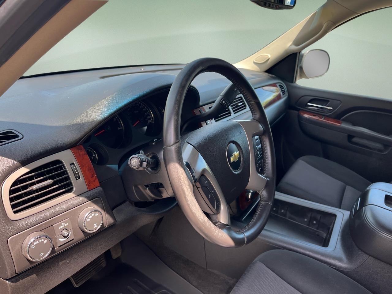 Chevrolet Tahoe 4WD 4dr LS 2014