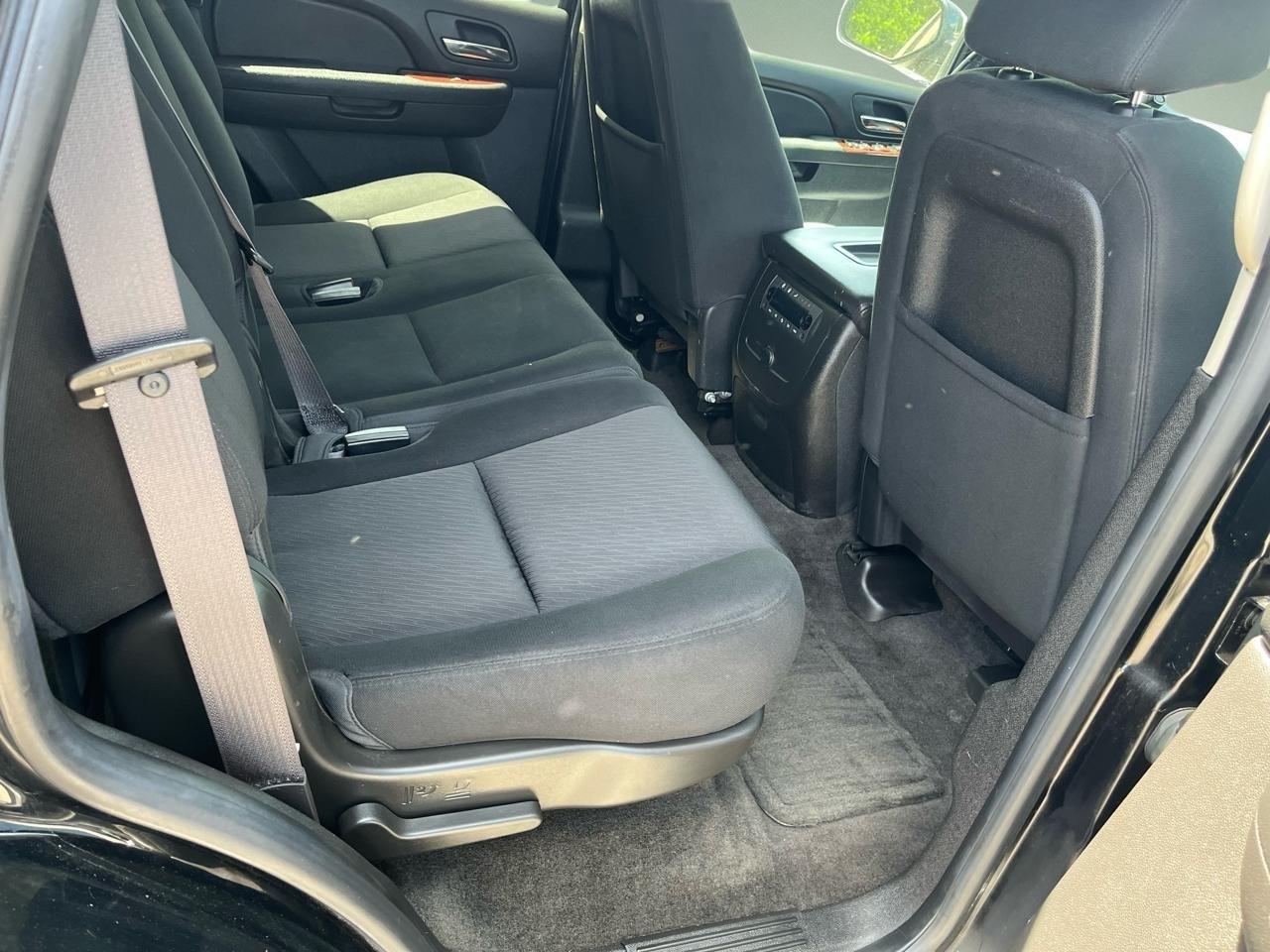 Chevrolet Tahoe 4WD 4dr LS 2014