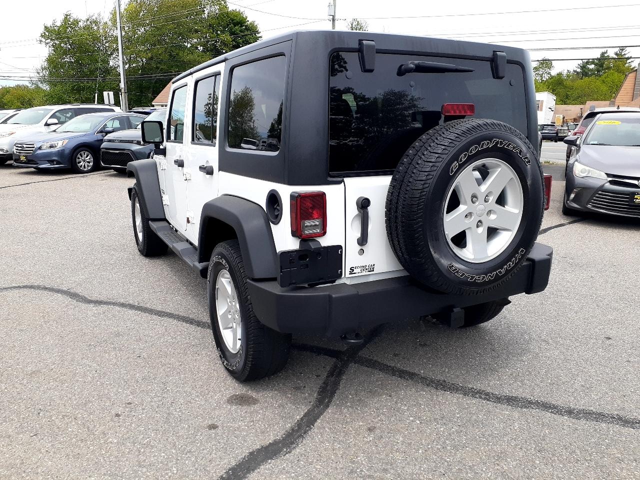 Jeep Wrangler Unlimited 4WD 4dr Sport 2016