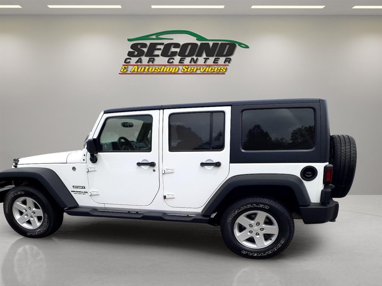 Jeep Wrangler Unlimited 4WD 4dr Sport 2016