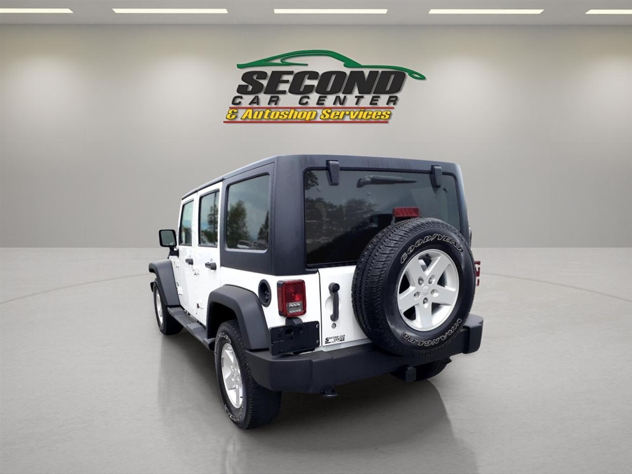 Jeep Wrangler Unlimited 4WD 4dr Sport 2016